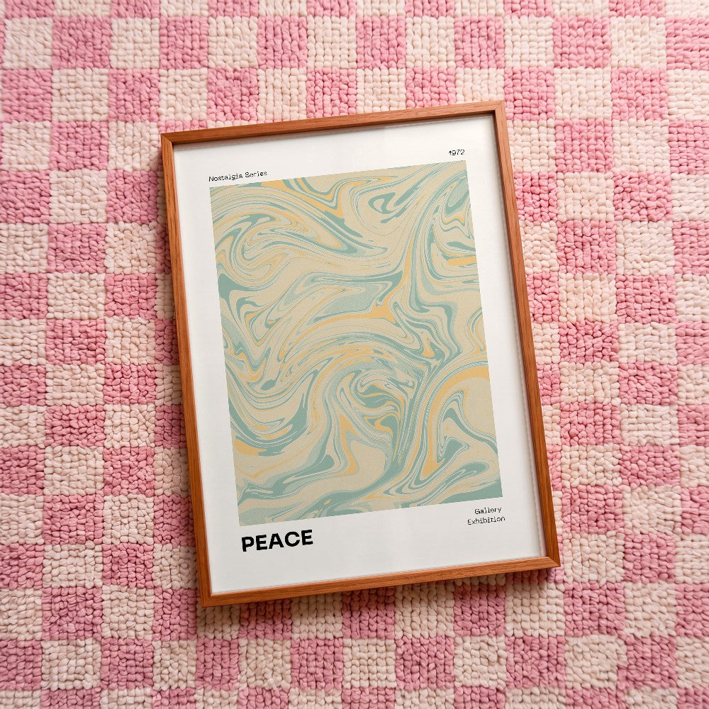 Quadro decorativo Peace com moldura freijó