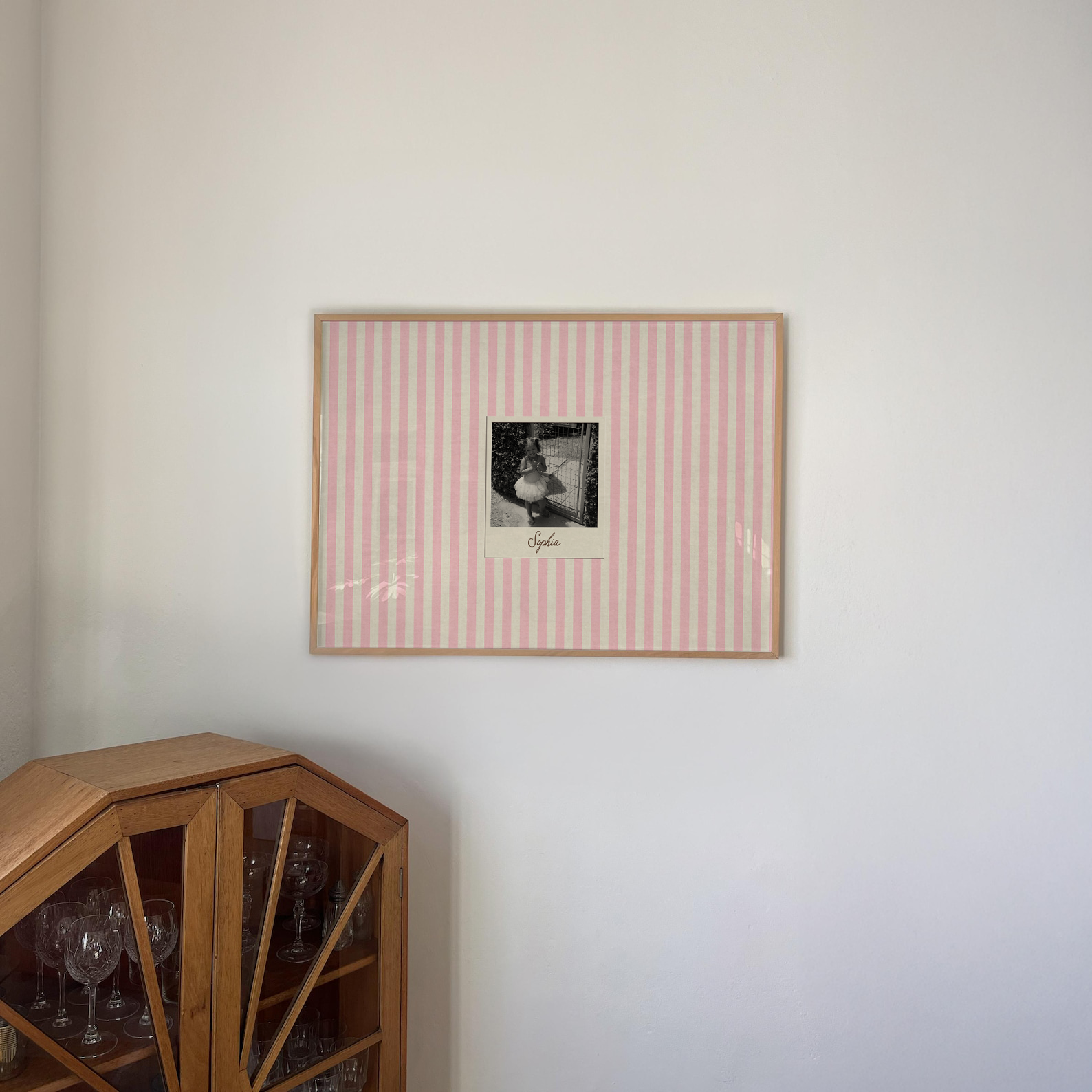 Quadro Personalizado Listrado com Fotos Polaroid