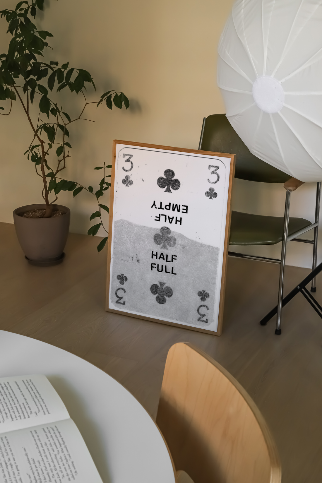 Half full (arquivo digital)
