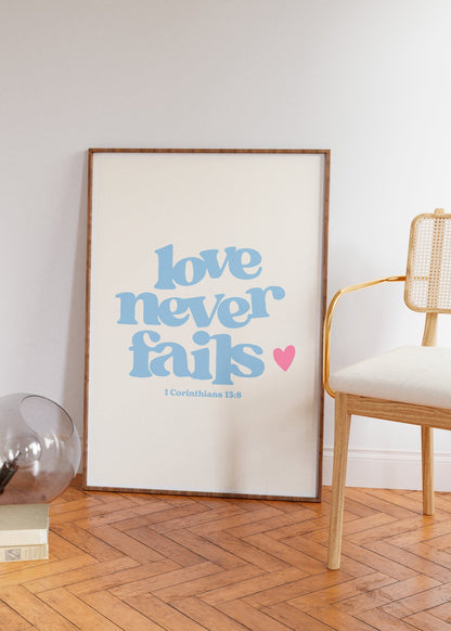 Love never fails (azul)