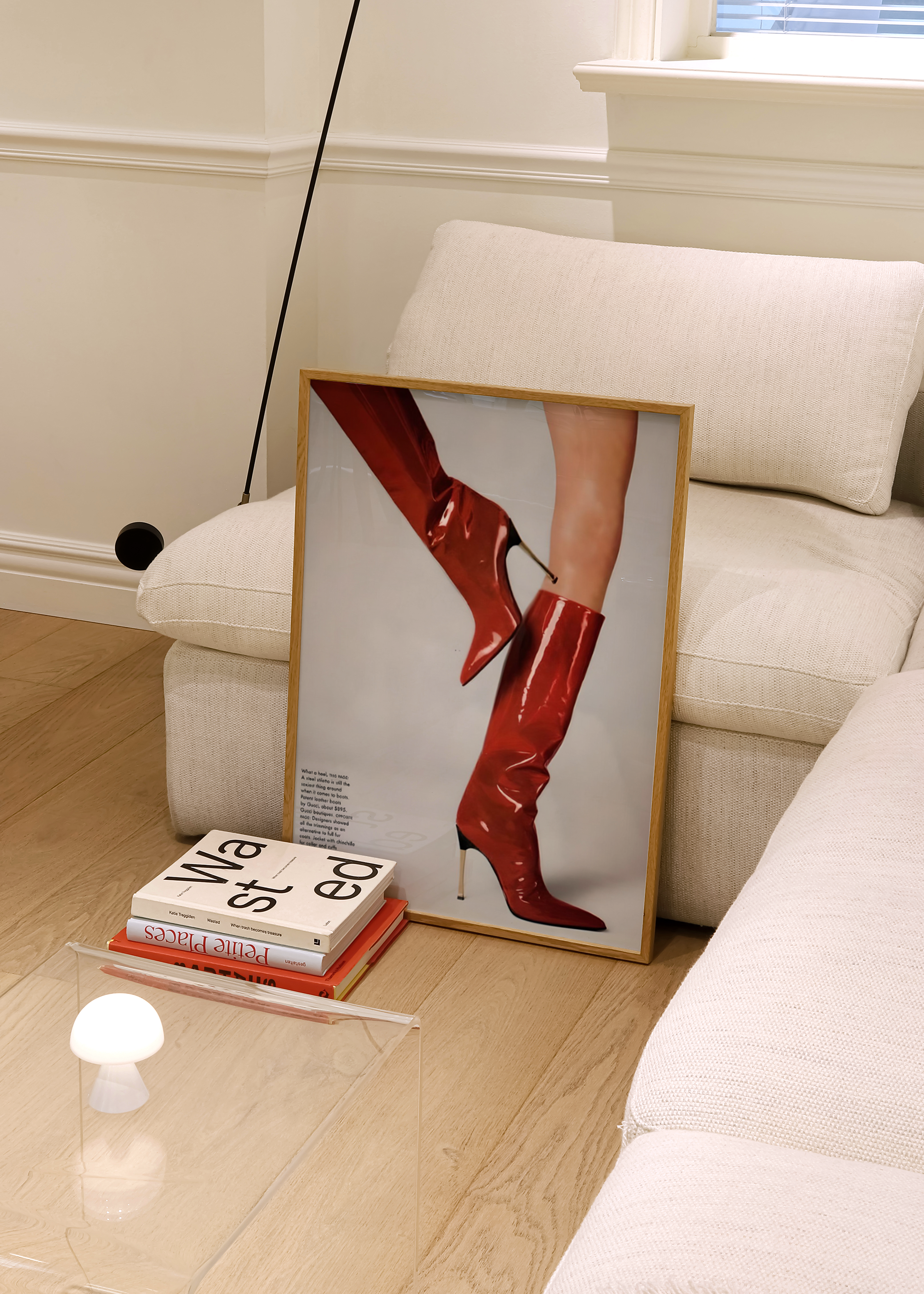 Red boots | Arte Digital