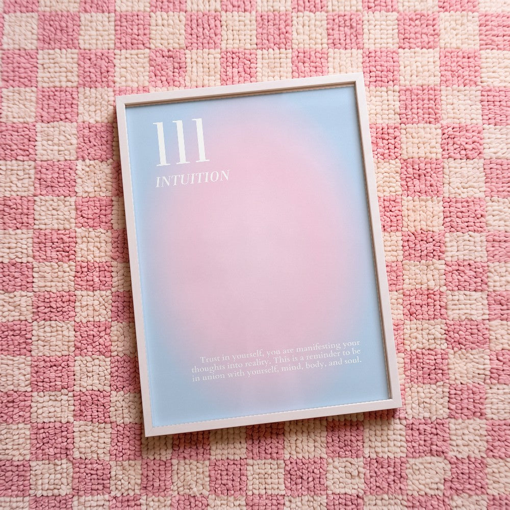 Quadro decorativo 111- Angel Numbers com moldura branco
