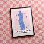 Quadro decorativo Les Muses- Deusa Grega (azul) com moldura preto
