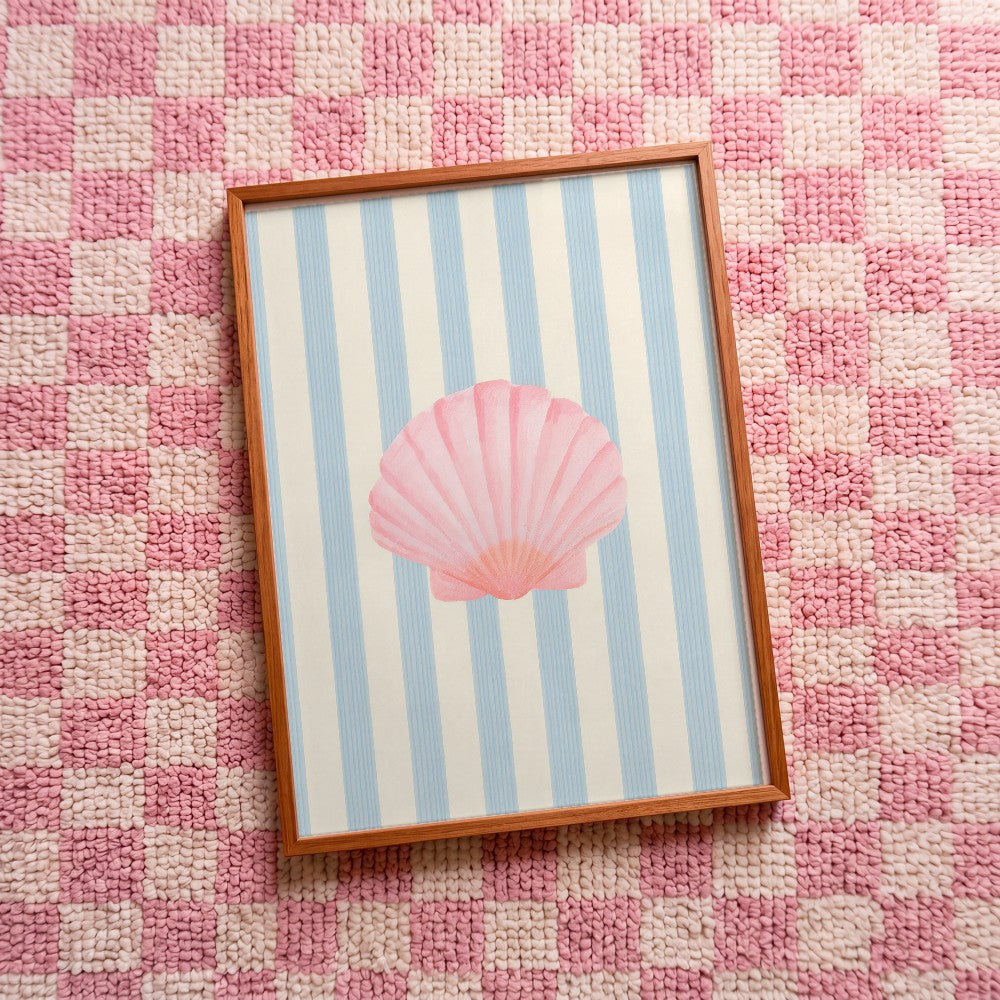 Quadro decorativo concha com moldura freijó